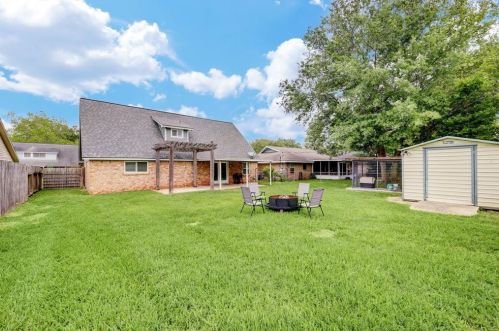 729 Dartmouth Ln, Deer Park TX  77536-6309 exterior