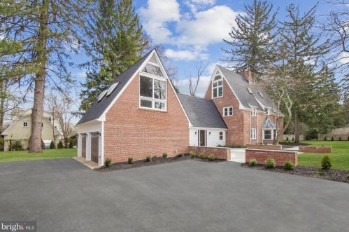 2 Campbelton Cir, Princeton NJ  08540-3010 exterior