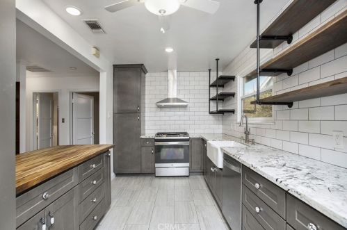1809 Ostrom Ave, Long Beach, CA 90815-3647
