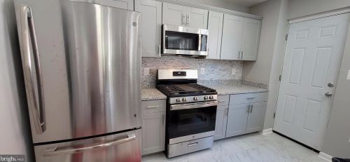 1629 Fort Dupont St, Washington, DC 20020-1052