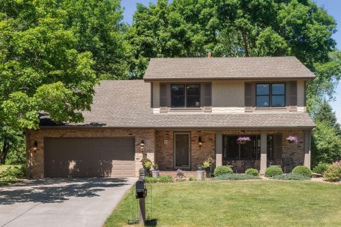 3225 Fountain Ln, Minneapolis, MN 55447-1241