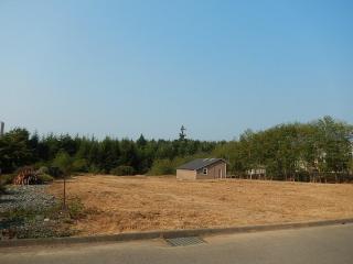 2625 Visser Ct, Mckinleyville, CA 95519-7954