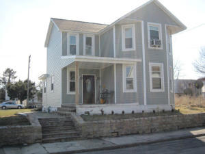 17 Maurice St, Oliphant Furnace, PA 15401-4749