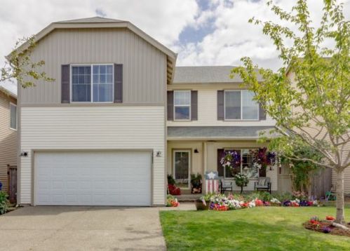 18421 95th Avenue Ct, Puyallup, WA 98375-2047