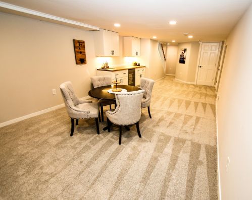 4946 Dean Rd, Milwaukee WI  53223-3124 exterior