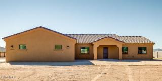 39034 27th Ave, Phoenix AZ  85087-9601 exterior