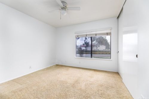 34 Christamon, Irvine CA 92620-1829 exterior