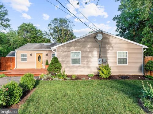 1330 Saxon St, Woodbridge, VA 22191-2931