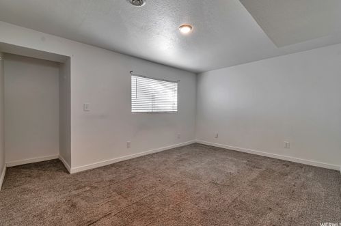 5420 Ridge Hollow Way, Salt Lake City, UT 84118-9251