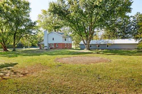 13620 Bell Rd, Caledonia, WI 53108-9763