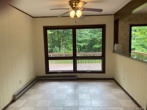 12 Chelsea Ln, Rock Hill NY  12775-6501 exterior