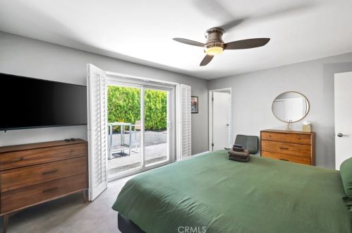 1120 Louise Dr, Palm Springs CA  92262-3209 exterior
