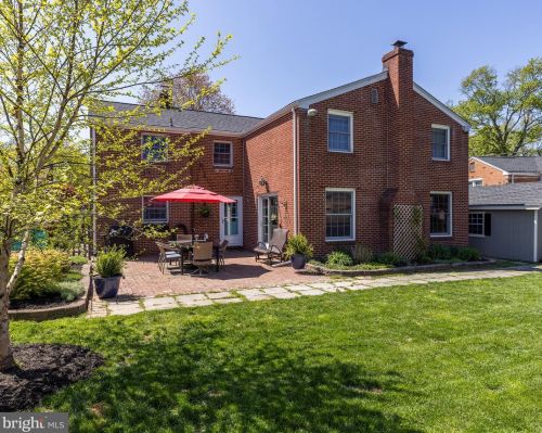 2217 Hearn Rd, Wilmington DE  19803-5227 exterior