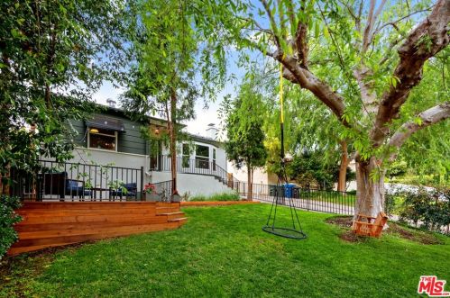 1105 Dolores Dr, Altadena, CA 91001-1744