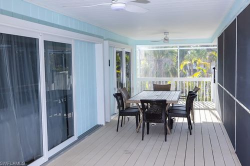 1388 Tahiti Dr, Sanibel FL  33957-2614 exterior