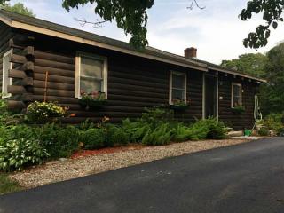 206 Tarklin Rd, Glocester, RI 02814-1515