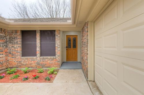 417 Odell St, Cleburne, TX 76033-7329