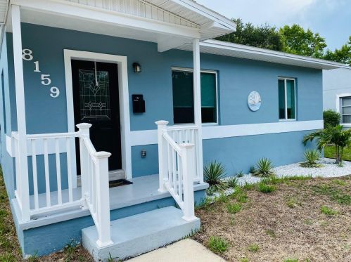 8159 36th Ave, Saint Petersburg, FL 33710-1013