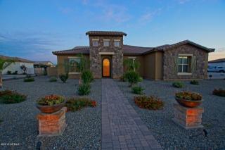 919 Buffalo St, Gilbert, AZ 85295-7159
