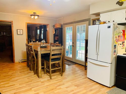 8 Willis Ct, Washington Ch OH  43160-1073 exterior