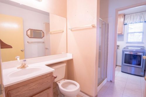 7461 Wynndel Way, Elk Grove CA  95758-1084 exterior