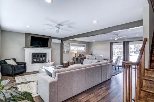 401 1st St, New Johannesburg, WI 54017-2051