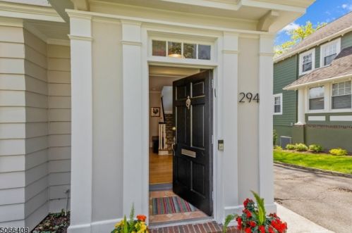 294 End Rd, South Orange, NJ 07079-1444