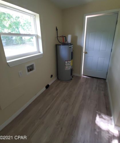 2831 Bertram St, Marianna FL  32448-4802 exterior