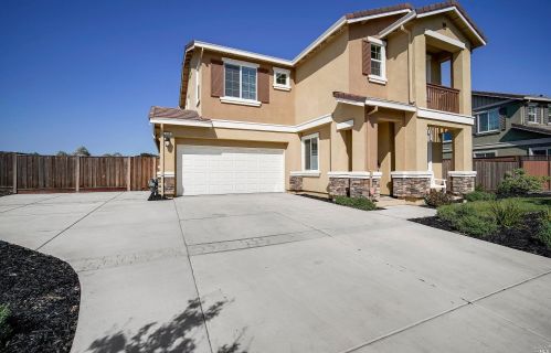 153 Little Ranch Cir, Oakley, CA 94561-1773