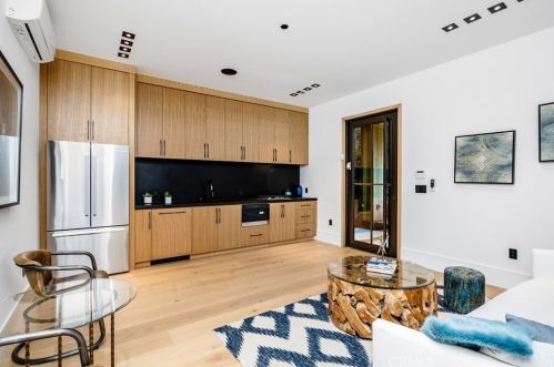 4508 Haskell Ave, Van Nuys CA  91436-3148 exterior