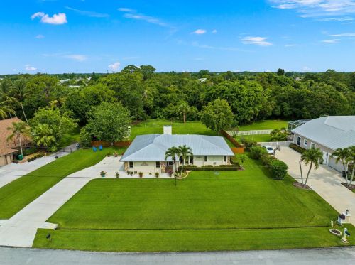 2998 Farley Rd, Fort Pierce, FL 34952-5820