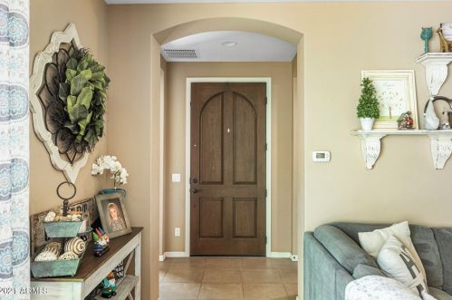 2149 Wade Dr, Gilbert, AZ 85295