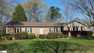 102 Woodgreen Dr, Mauldin SC  29662-2629 exterior