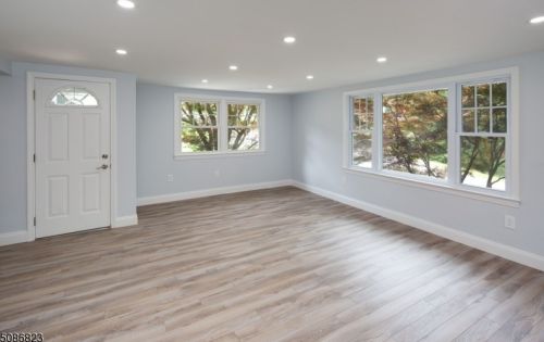 13 Orchard St, Califon NJ  07830-4134 exterior