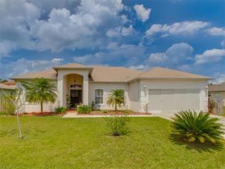 708 Pincon Ln, Kissimmee, FL 34759-3806