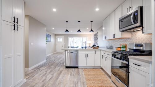 5058 Parkhurst Dr, Santa Rosa CA  95409-3258 exterior