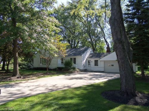 13 Park St, Brocton, NY 14716-9797