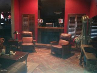 7439 79th Ln, Glendale, AZ 85303-1810