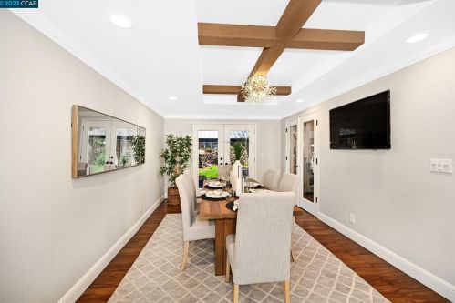 5613 Mount Hood Ct, Pacheco CA  94553-5837 exterior