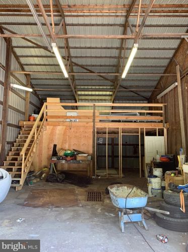 221 Monroeville Rd, Swedesboro NJ  08085-3450 exterior