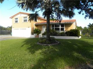10355 107th Ter, Miami, FL 33176-3446