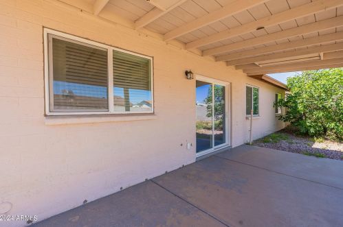 3538 Libby St, Glendale AZ 85308-8140 exterior