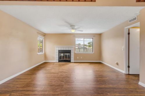 2819 Silver Palm Dr, Edgewater FL 32141-5501 exterior