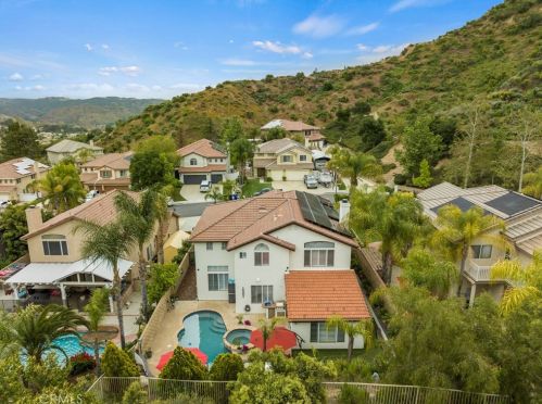 30411 Star Canyon Pl, Santa Clarita CA  91384-4712 exterior