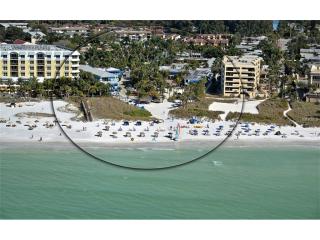 6706 Sarasea Cir, Sarasota, FL 34242-2521