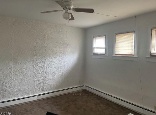 523 2nd Ave, Roselle NJ  07203-0010 exterior