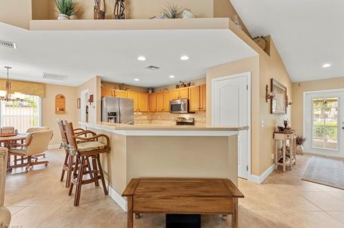 1609 20th Ave, Cape Coral FL  33991-3133 exterior