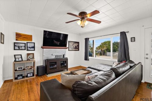 812 Central Ave, Flagler Beach FL  32136-3337 exterior