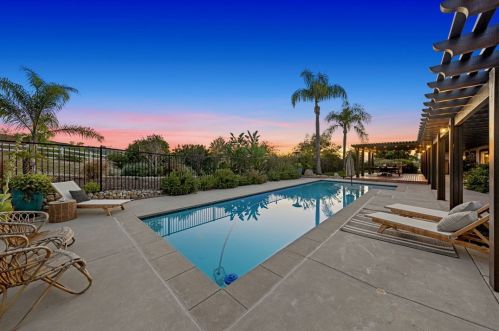 39386 Chaparral Dr, Temecula CA  92592-8822 exterior