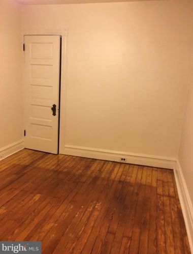 407 College Ave, Lancaster PA 17603-3319 exterior